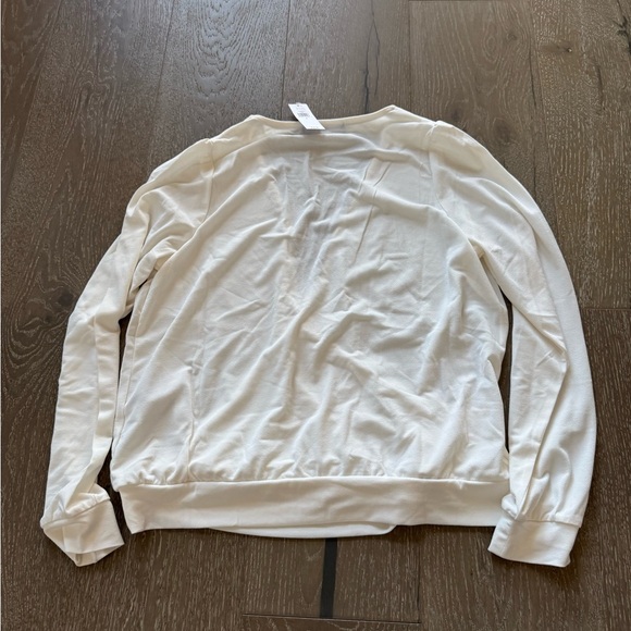 Banana Republic factory crepe wrap top - Picture 5 of 6